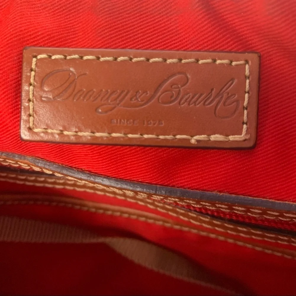 Dooney & Bourke Pebble Grain‎ Hobo Bag in Black